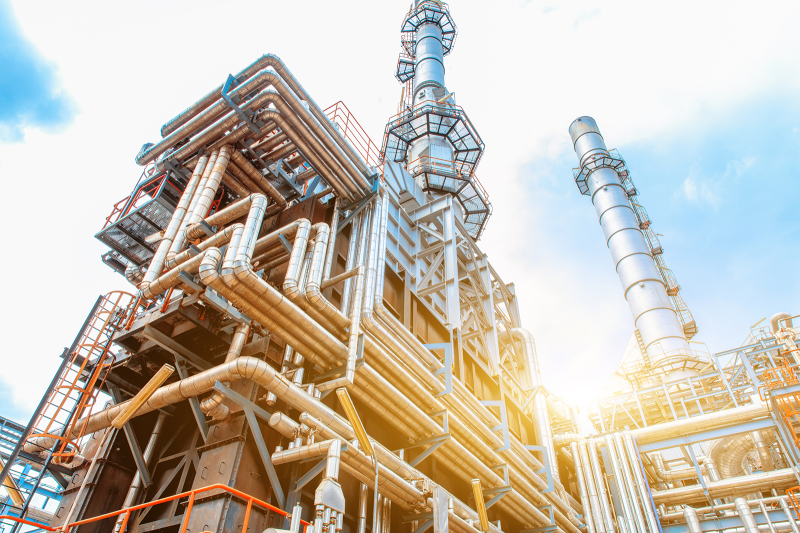 Petrochemical oil refinery