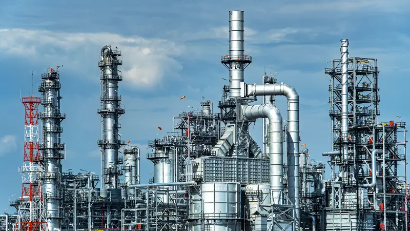 oil refinery plant